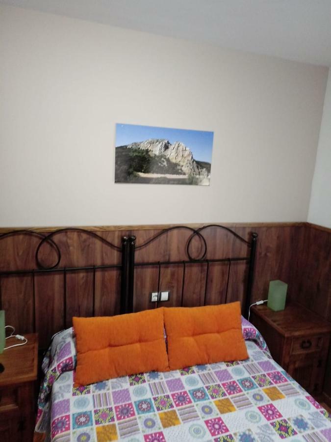 Casa Rural Al-Mofrag Y Apartamentos El Mirador De Monfraguee Villarreal de San Carlos Exterior photo
